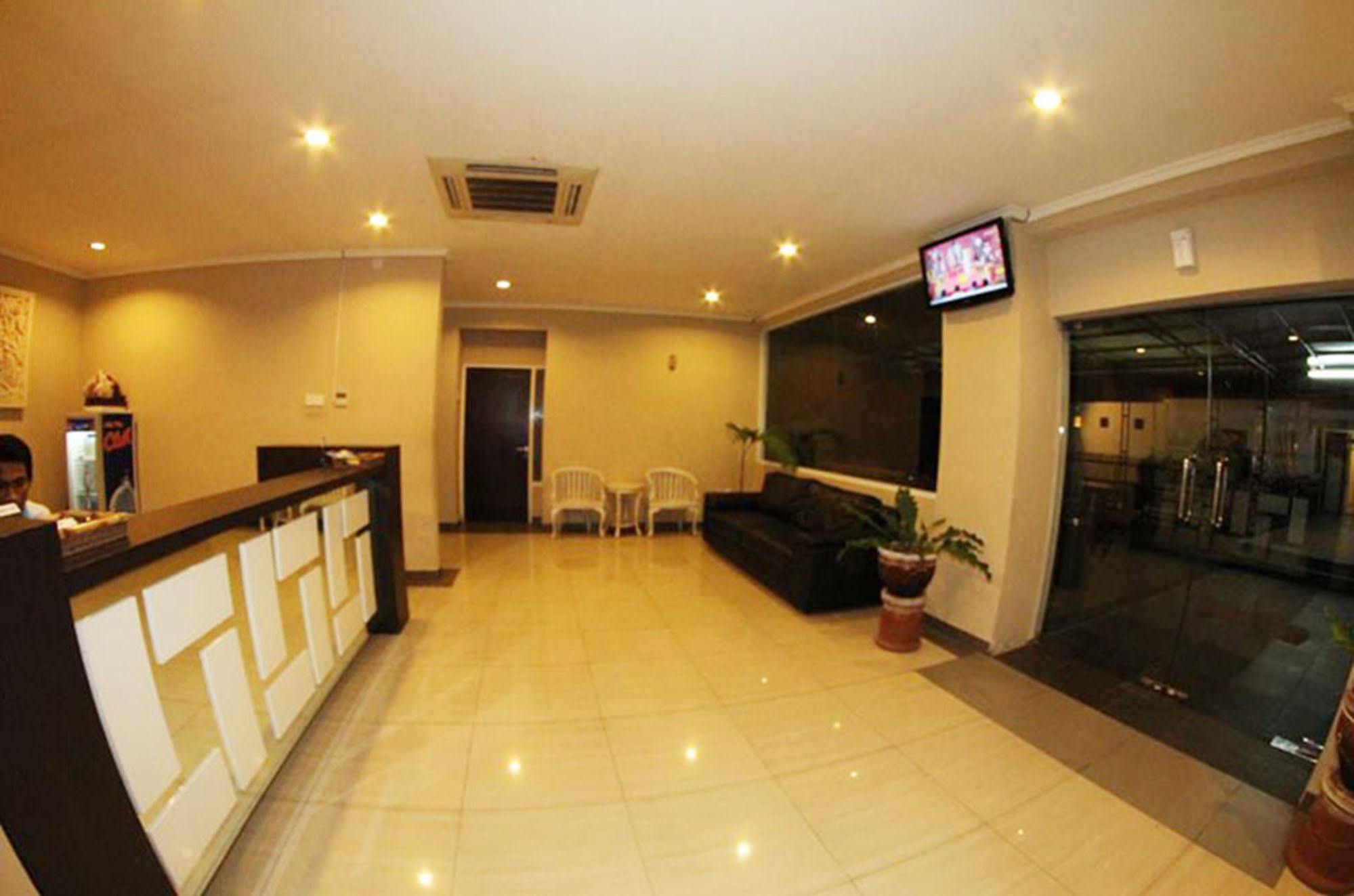 Saimai Residence Kuta  Bagian luar foto